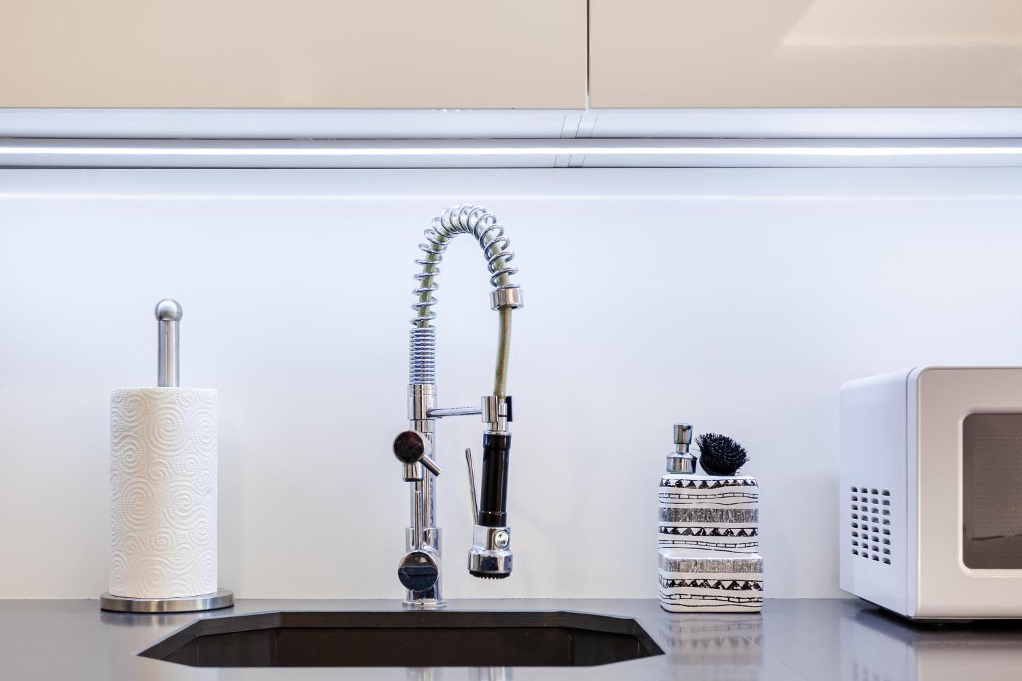דירות פלאייה דל אינגלז Modern & Elegant Loft מראה חיצוני תמונה