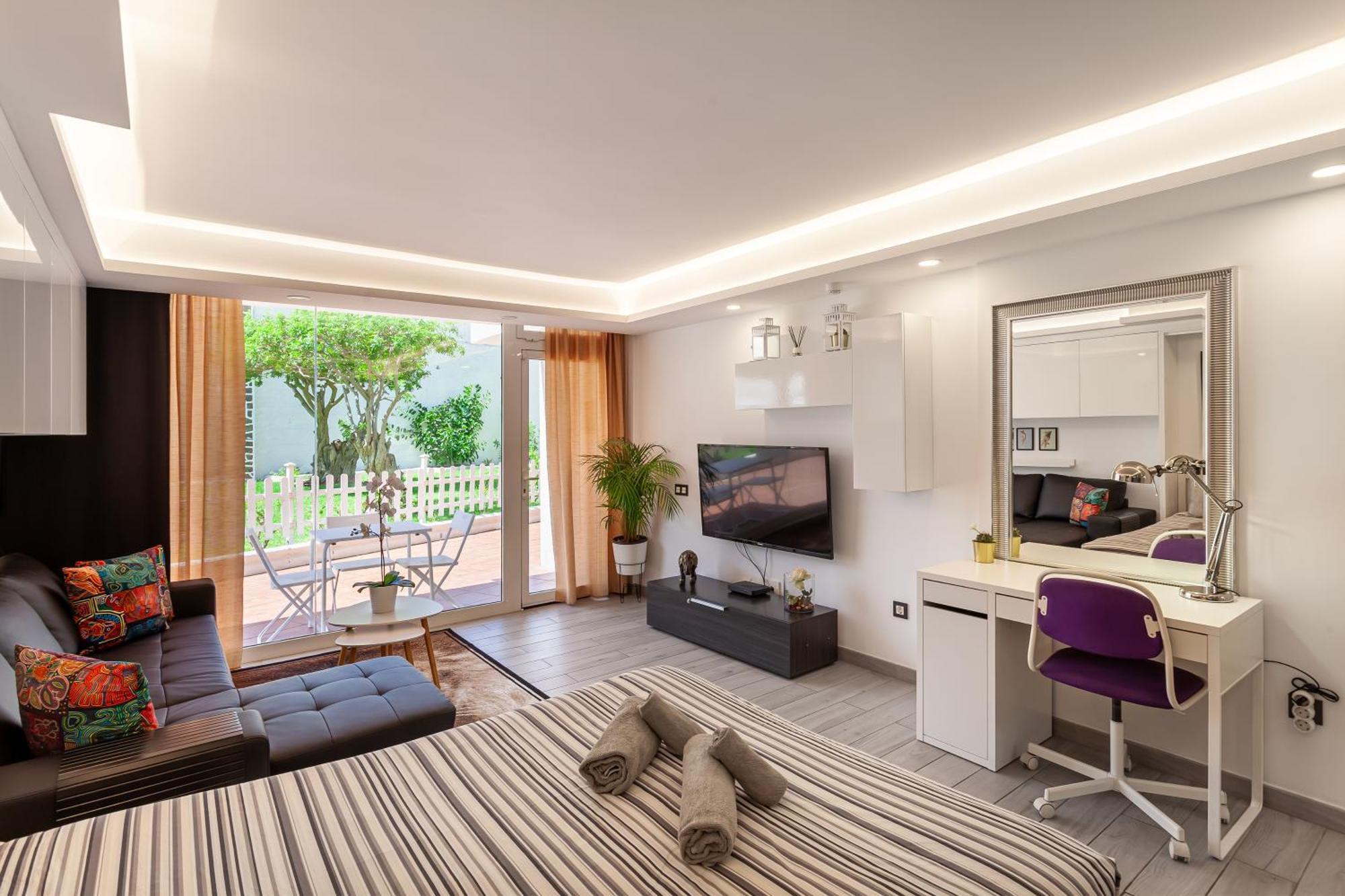 דירות פלאייה דל אינגלז Modern & Elegant Loft מראה חיצוני תמונה
